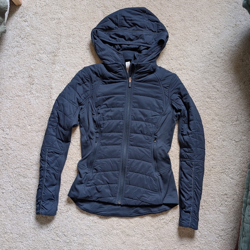 Lululemon Extra Mile Jacket Size 4 Nocturnal Teal - See Photos